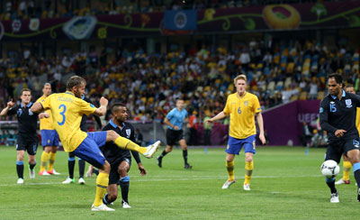 Евро 2012 Швеция-Англия 2:3. Ответный гол Швеции.