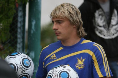 Калинеченко Максим игрок клуба Таврия Крым.