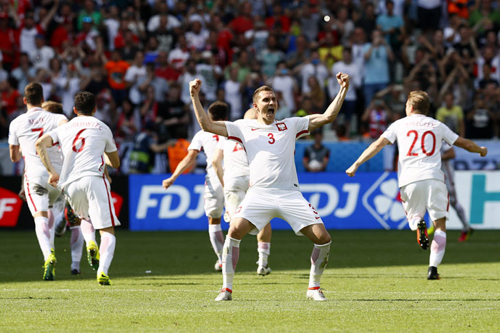 Польша – в четвертьфинале Euro-2016.