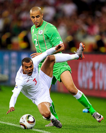 Англия - Аджир  0-0  2010