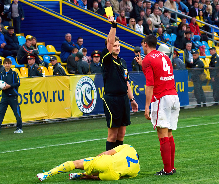 Лапочкин, вторая игра в Премьер-лиге.