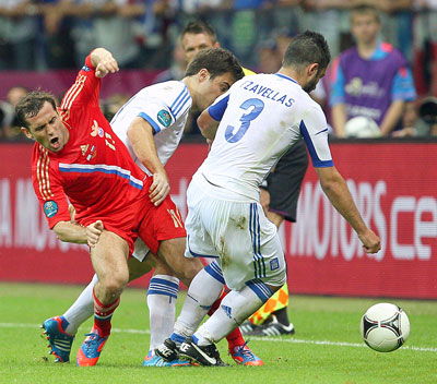 Греция-Россия Евро 2012 Кержаков МИМО, МИМО и МИМО!!! За три матча не попал в створ ворот ни разу!!!!!