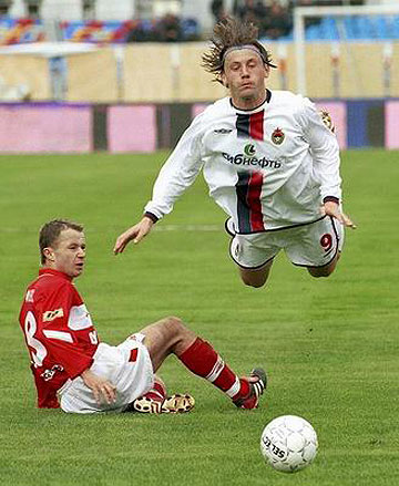 Спартак-ЦСКА 0-2 2004. Олич и Парфёнов.