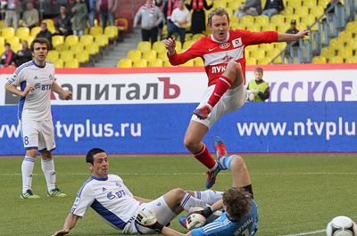 Спартак-Динамо 1:1 2012, Эйден Макгиди.