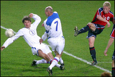 Норвегия-Россия 3:2 2004. Гол в ворота сборной России.