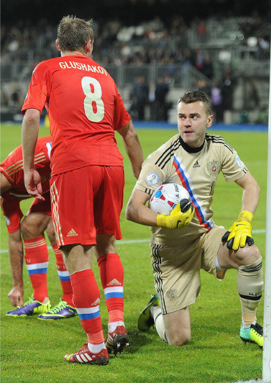 Люксембург-Россия 0:4 Акенфеев и Глушаков.