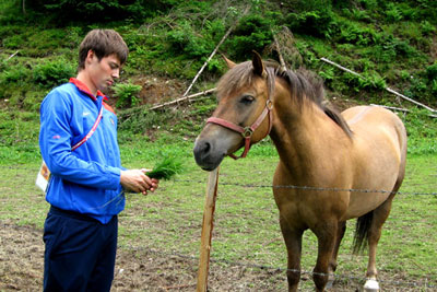 Билялетдинов  Динияр  не любит "коней"!