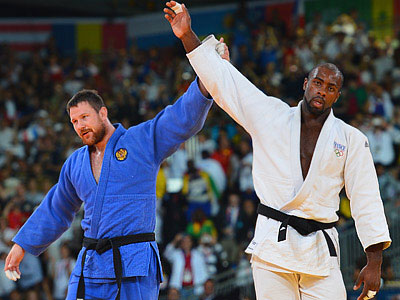 Александр Михайлин завоевал серебряную медаль Олимпийских игр в турнире по дзюдо в весовой категории свыше 100 килограммов.