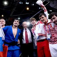 Тагир Хайбулаев принёс сборной России третье золото Олимпиады.