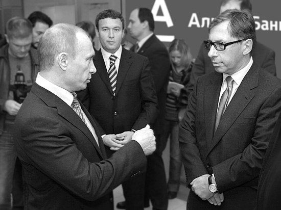 Петр Авен и Владимир Путин