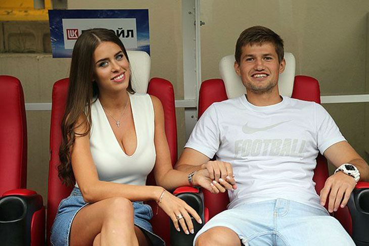 Владимир Обухов с женой